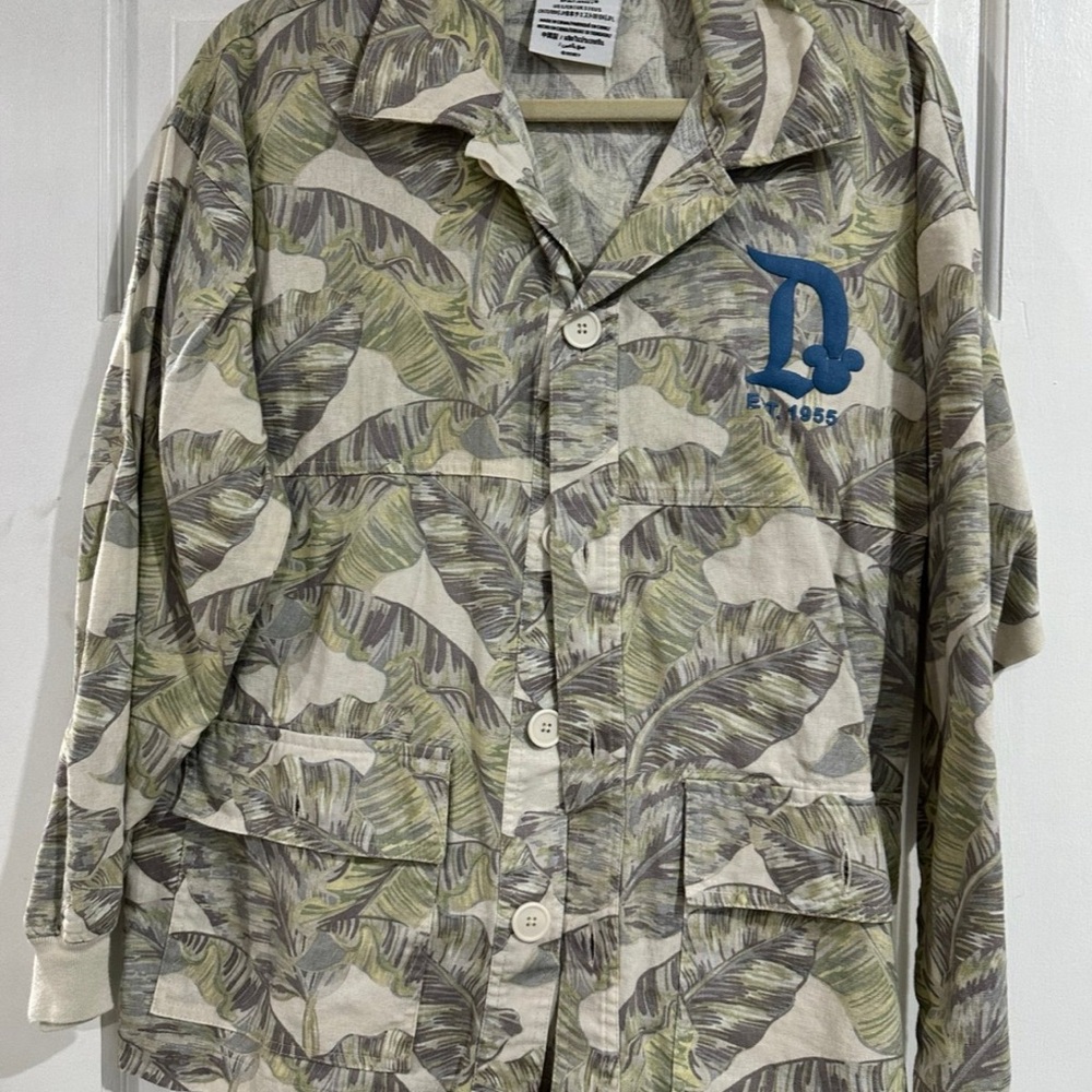 Disneyland button-Up spirit jersey